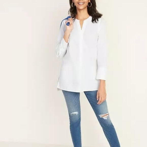 Old Navy Tops - NWT🏷Brand new Light weight popover tunic